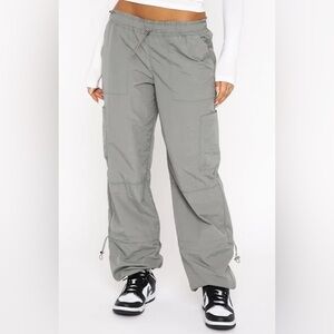WHITE FOX BOUTIQUE Never Blend In Pants Charcoal size small